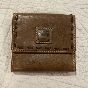 Dooney and Bourke wallet
